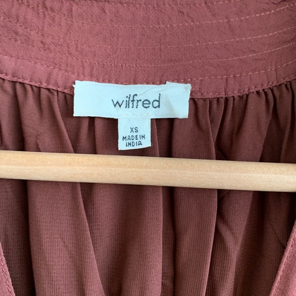 Dress - Picture 7 of 8